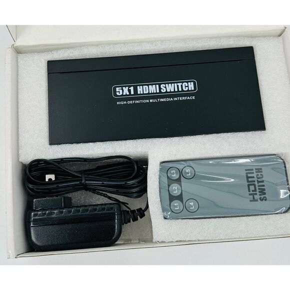 5 Port HDMI Switch with Remote - 5 in 1 out 3D 4K 2K 1080p HDMI Auto Switcher - Picture 1 of 8